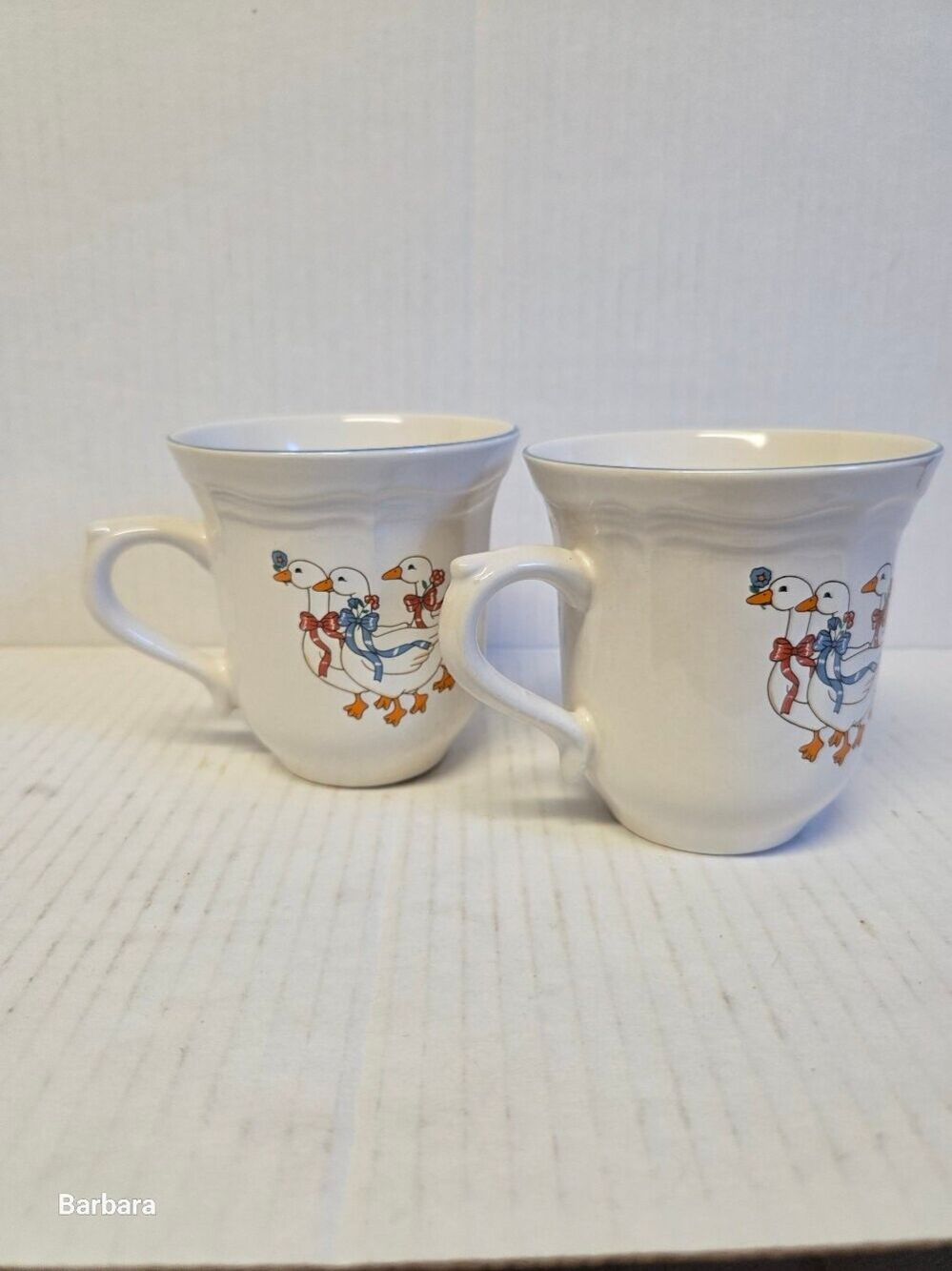 BrickOven 80s Stoneware Set of 2 Ceramic Geese Mugs/Cups - Picture 3 of 8